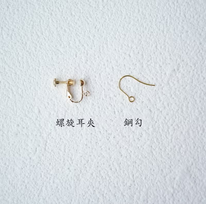 櫻花 • 白+粉紅 - 手工樹脂耳環飾品禮物