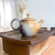 柴燒灰切瓷壺 新彩燒 陶藝 手作作品 | 禮物 收藏 陳威恩作