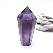 勇往。擺件 一圖一物 療癒 打磨 l 小紫晶權杖水晶 紫水晶 爆彩 l