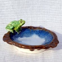 Ceramic ashtray Frog figurine Small decorative vase Ceramic plate Blue Sculpture