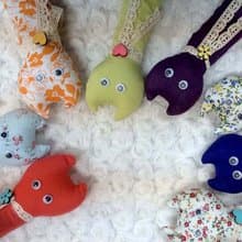 2組4入 可愛貓咪鞋子香氛包 雨季除臭除濕香氛包 重複使用