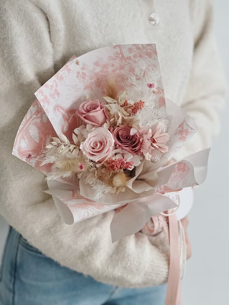 【永生玫瑰花花束】• 情人節/永生玫瑰花/永生玫瑰花花束/玫瑰花