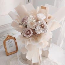 奶茶棕永生玫瑰花束