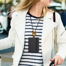 Bone 蹦克 / 頸掛角色護照套 護照套 旅遊用品 護照包