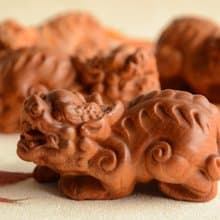 【貔貅】天然崖柏貔貅手把件擺件天然芳香療法開運招財闢邪平安