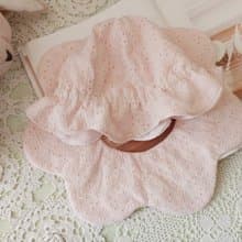 【5日內出貨】刺繡雛菊 轉轉花兜 嬰兒圍兜 嬰兒帽   刺繡布