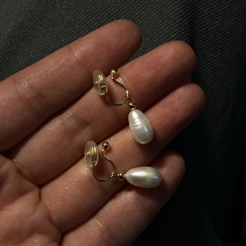 Hi Onion 無耳洞耳夾天然淡水珍珠蚊香盤耳飾小眾優雅清倉性價比