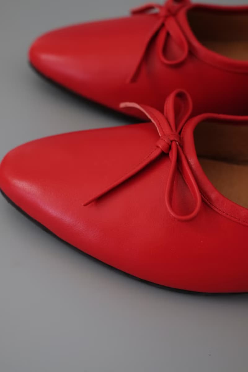Gloves Ballet (經典紅) Heels 柔革版  | WL