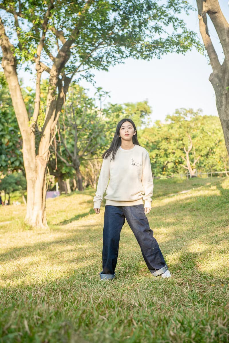 穿比基尼的不明動物 OVERSIZE 中性純棉圓領大學 T