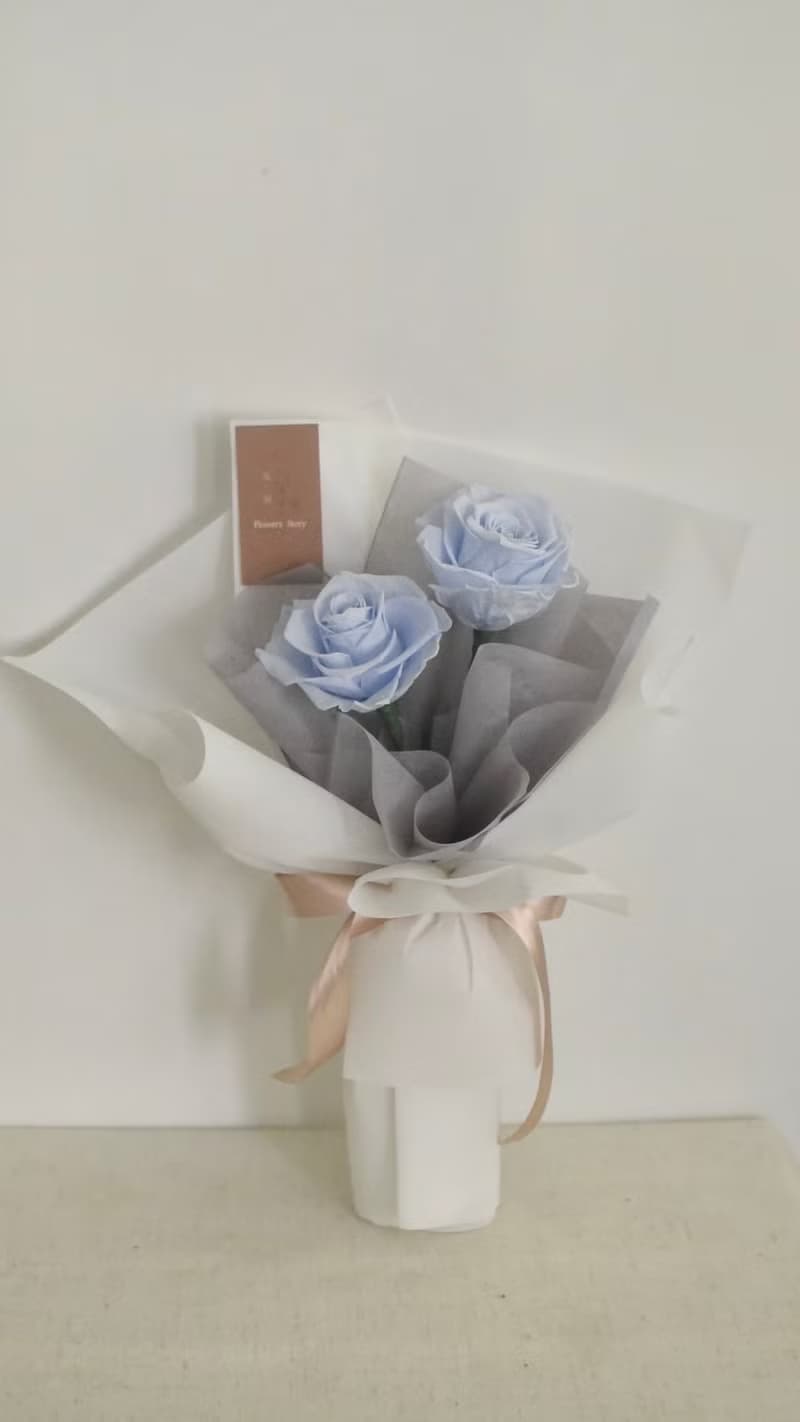/雙朵厄瓜多玫瑰花束/生日花束 畢業 儀式感 永生花 七夕 情人節