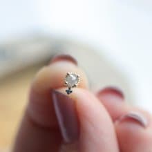 14K 圓箭頭原鑽鎖珠耳環 (單個)耳骨 耳窩 不退色