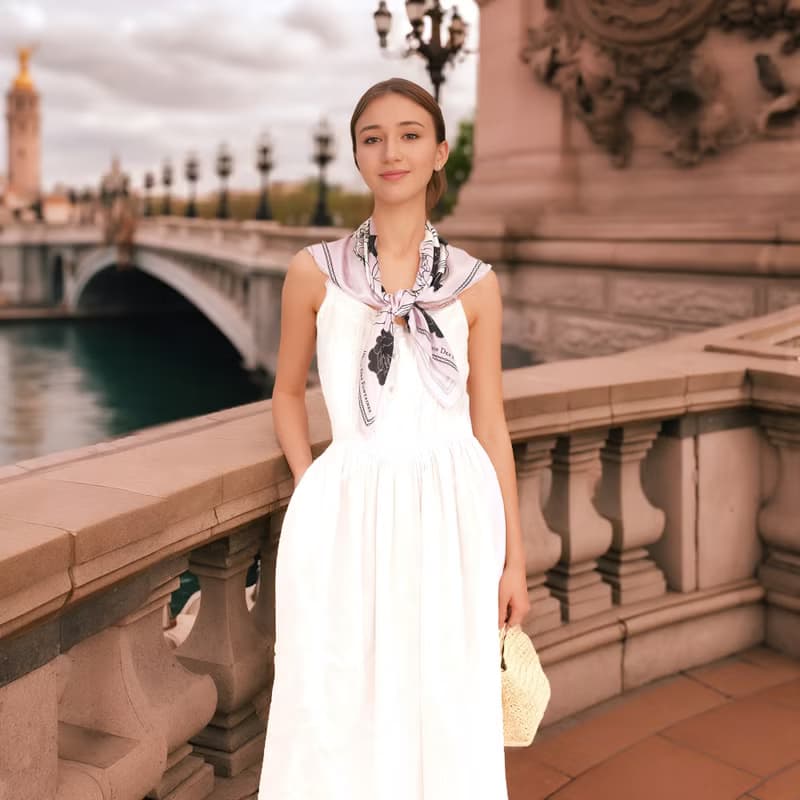 左岸花園大方巾絲巾90厘米 Jardin Des Fontaines