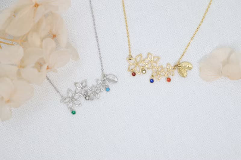 Family Mini Birthstones & Leaf Initial Charm Flower Pendant Necklaces