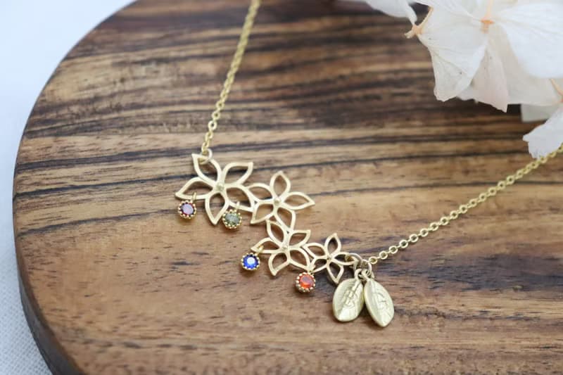 Family Mini Birthstones & Leaf Initial Charm Flower Pendant Necklaces