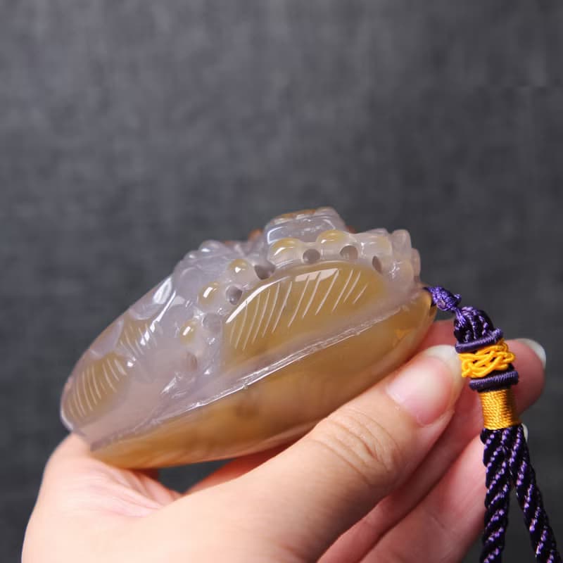 天然瑪瑙原石手把件手持 手工精雕招財貔貅 可做居家工作 擺飾