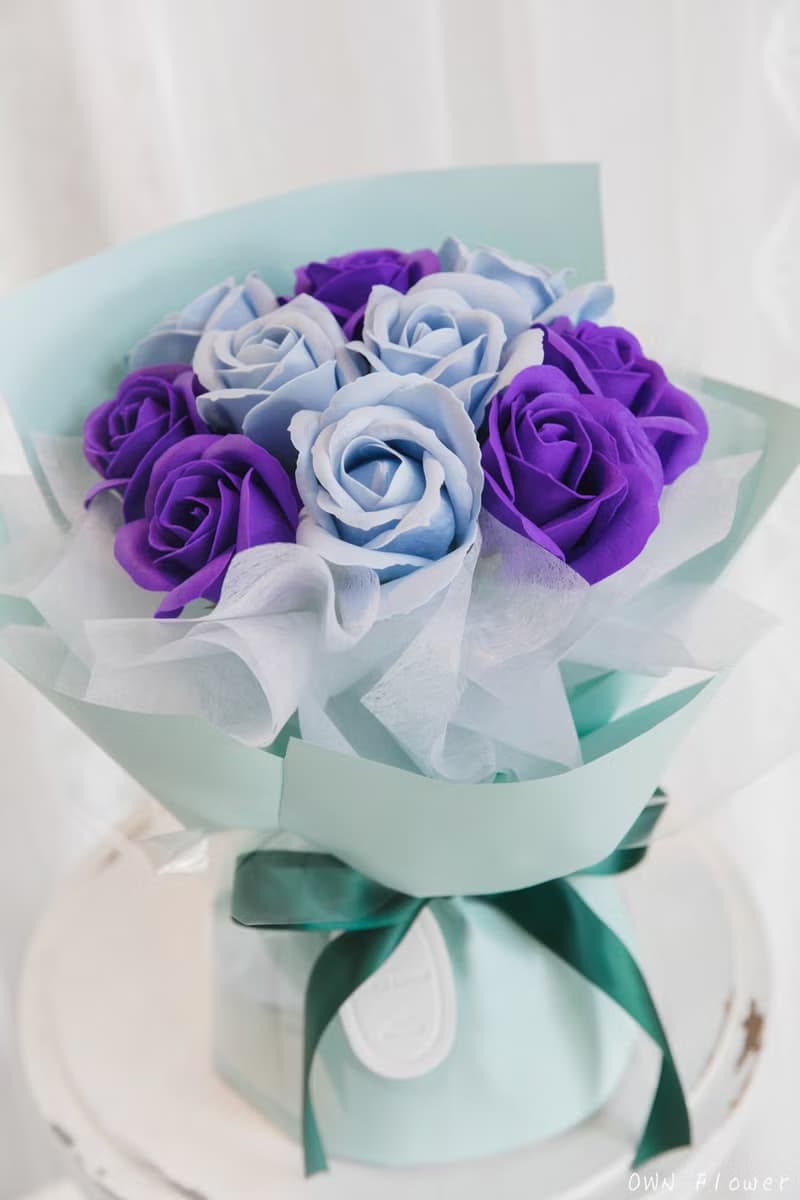 撞色玫瑰花束/香皂花花束/生日花束/情人節花束/告白花束/永生花