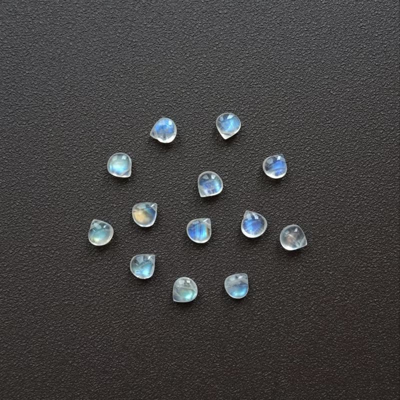 小巧光面心形 月光石 扁胖水滴形 14Kgf 包金項鍊 鎖骨鍊