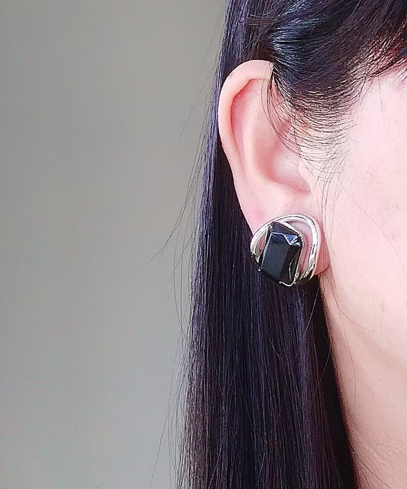 vintage jewelry  古董夾式耳環  黑石