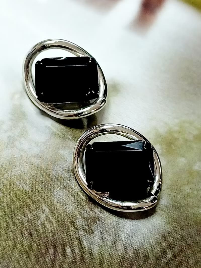 vintage jewelry  古董夾式耳環  黑石