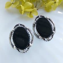 Vintage Jewelry 西洋古董飾品 銀色 典雅邊框 栓式耳環
