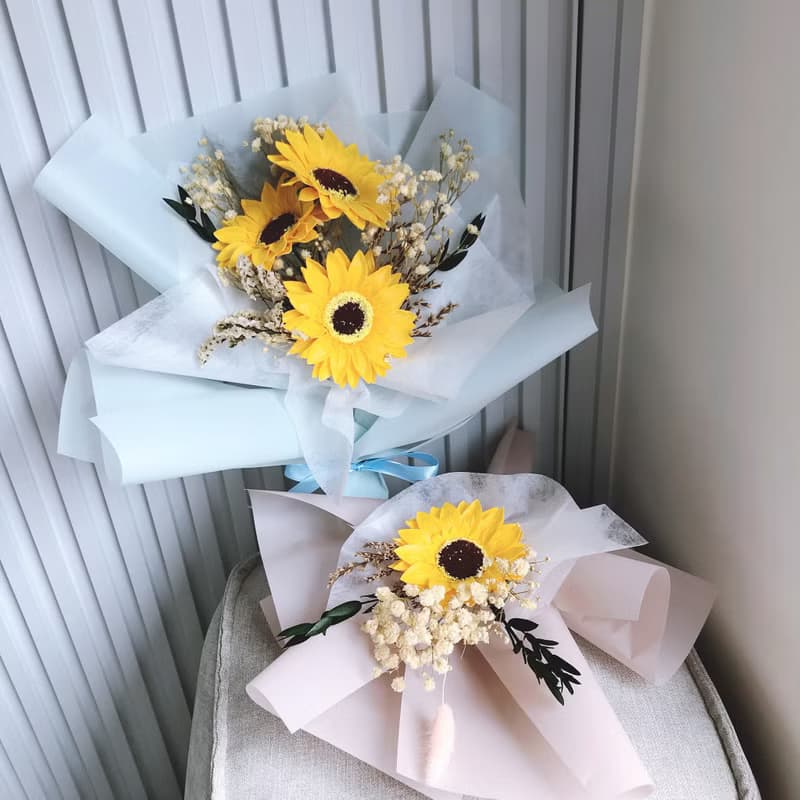畢業花束-向日葵中型香皂花束。香皂花束。向日葵花束。生日花束
