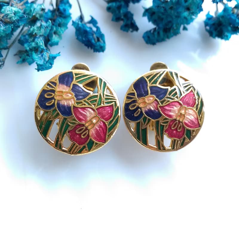 Vintage Jewelry 西洋古董飾品 紫粉色調 花卉 景泰藍 夾式耳環