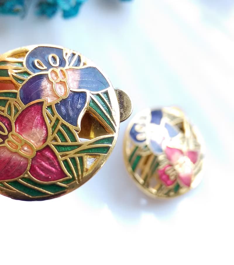 Vintage Jewelry 西洋古董飾品 紫粉色調 花卉 景泰藍 夾式耳環