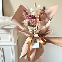 sueing_blossom  日本永生玫瑰中型金莎花束