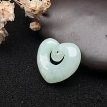 冰糯綠翡翠愛心 | 天然緬甸玉翡翠A貨