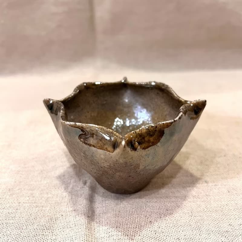 柴燒花型茶杯 / 茶具 / 小平凡手作