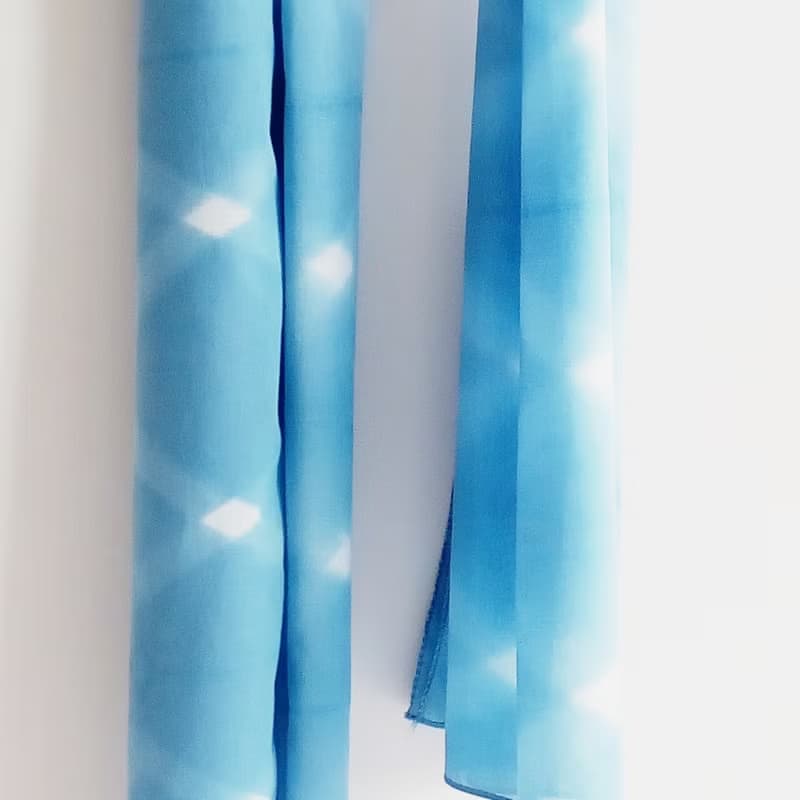 T.H.Ani 手工藍染菱形格紋圍巾-守護 手工 披肩 頭巾 藍染 植物染