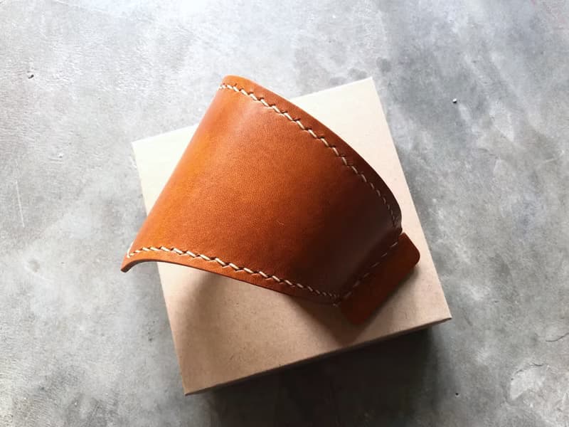 #成品製造 杯套 原創手工皮革 咖啡 星巴克中杯 文青 coffee 外帶
