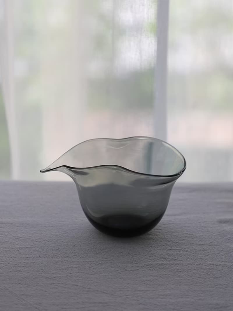 玫紅色/煙灰色 日式玻璃公道杯 葫蘆分茶器 勻杯200ml