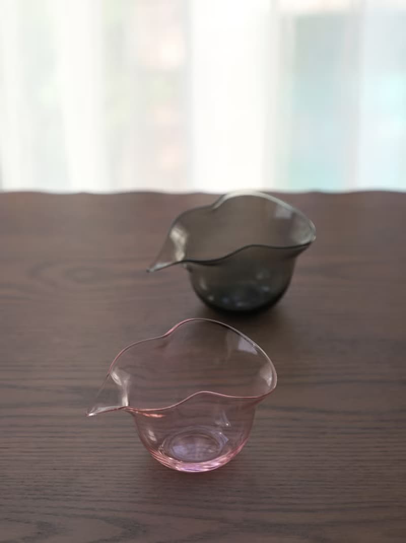 玫紅色/煙灰色 日式玻璃公道杯 葫蘆分茶器 勻杯200ml