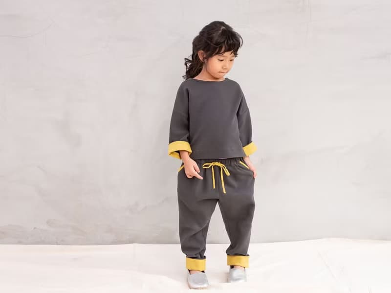 葛爾翻袖配色上衣