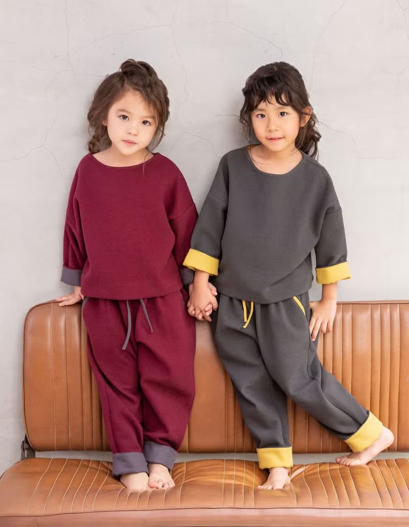 葛爾翻袖配色上衣