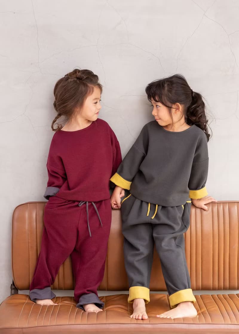 葛爾翻袖配色上衣