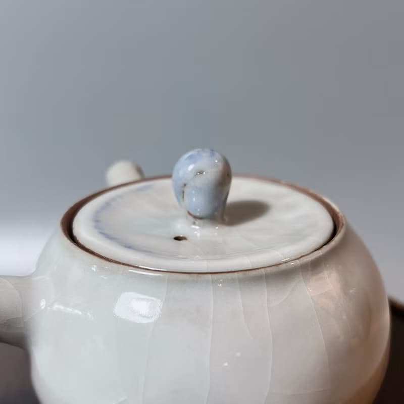 溫潤白釉側把茶壺 / 極品白釉 / 小平凡手作