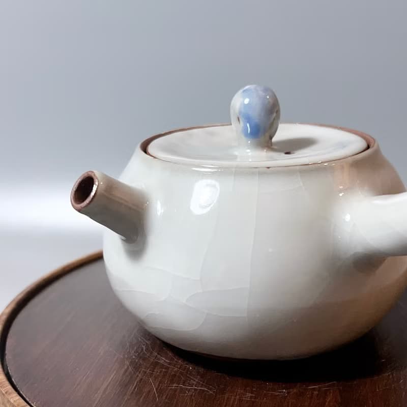 溫潤白釉側把茶壺 / 極品白釉 / 小平凡手作