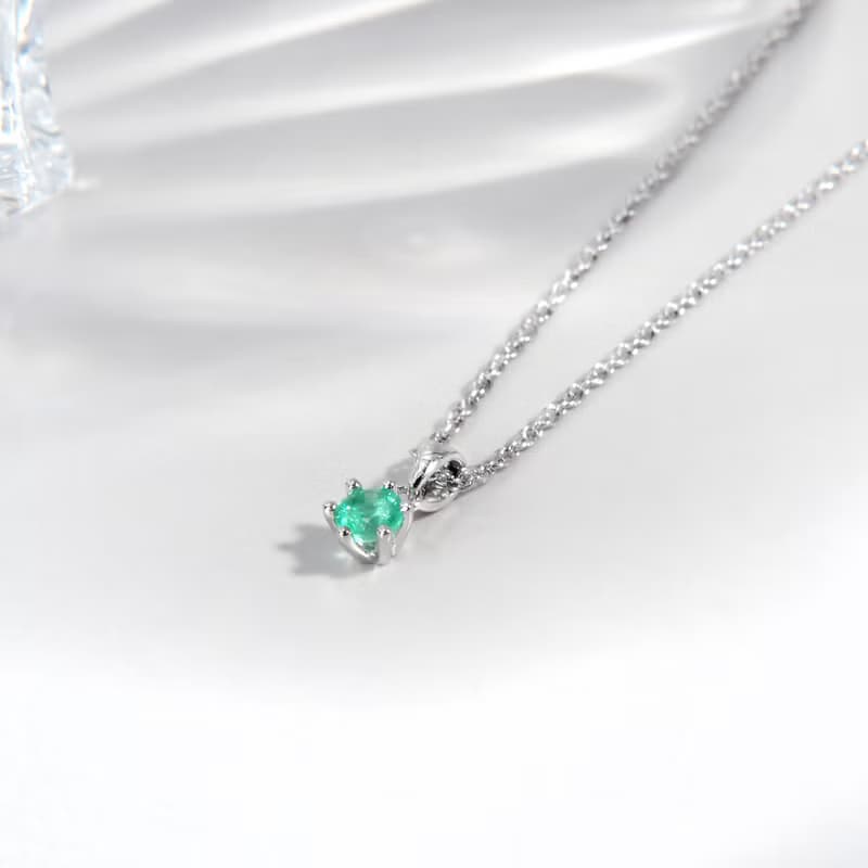 藏綠 | 祖母綠 單鑽爪鑲 項鍊 手鍊 五月生日石 智慧 安神元氣