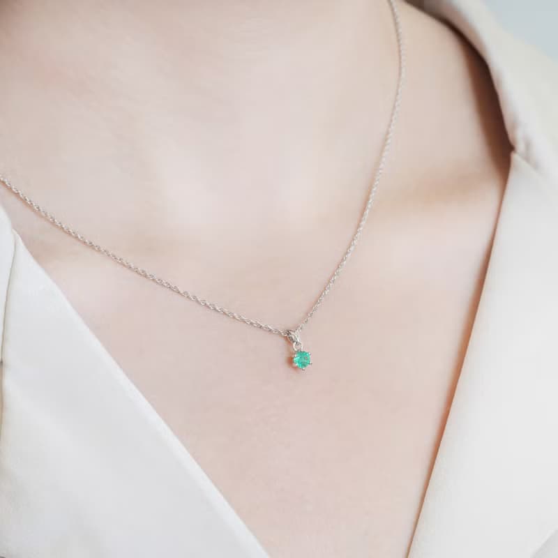 藏綠 | 祖母綠 單鑽爪鑲 項鍊 手鍊 五月生日石 智慧 安神元氣