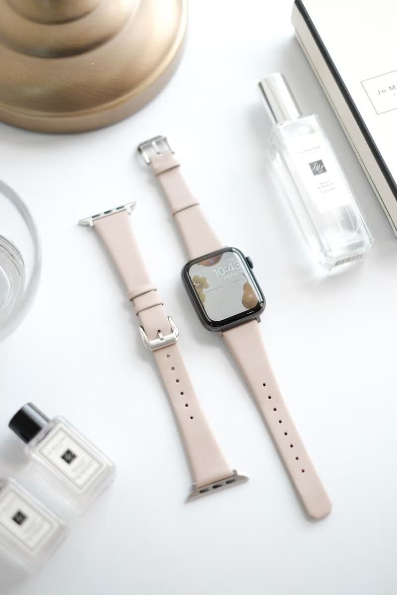 Apple Watch 質感細款絹絲牛皮錶帶 暖柔沙