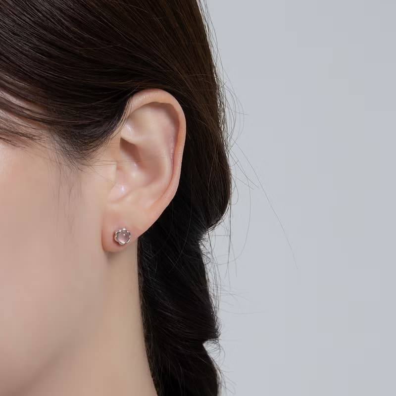 haime baby's breath earring