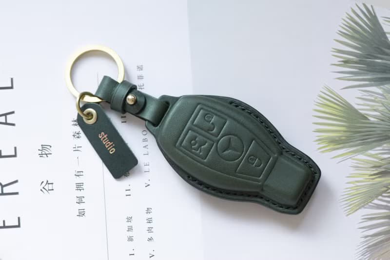BENZ賓士汽車植鞣皮燙金鑰匙套/三鍵/C系列