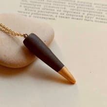 黑色長圓錐形精油香水擴香石項鍊 (兩款可選)