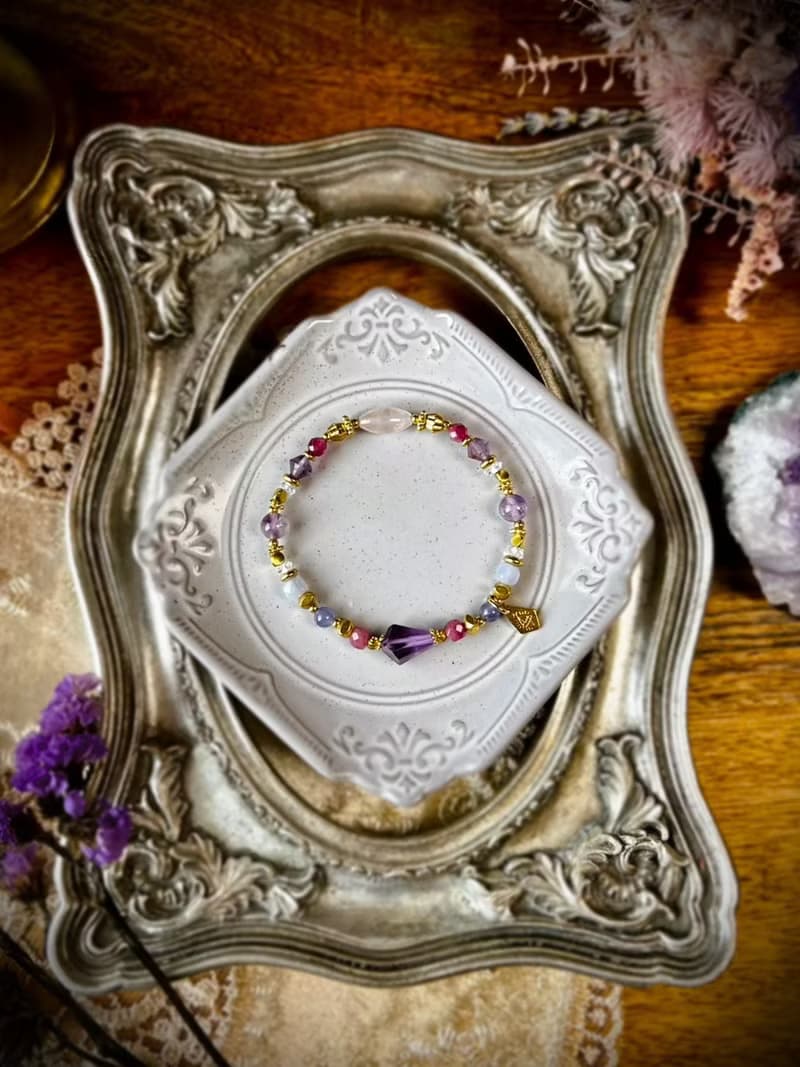 -薇薇安小姐-天然水晶手鏈/黃銅手鍊