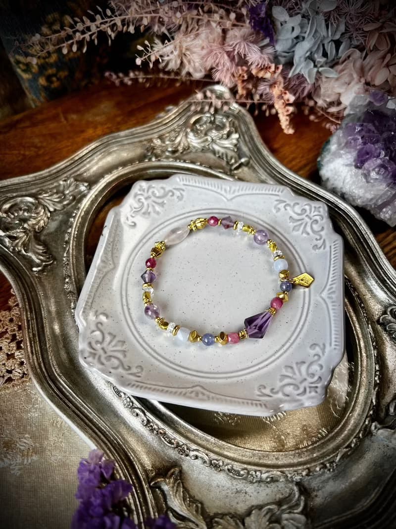 -薇薇安小姐-天然水晶手鏈/黃銅手鍊