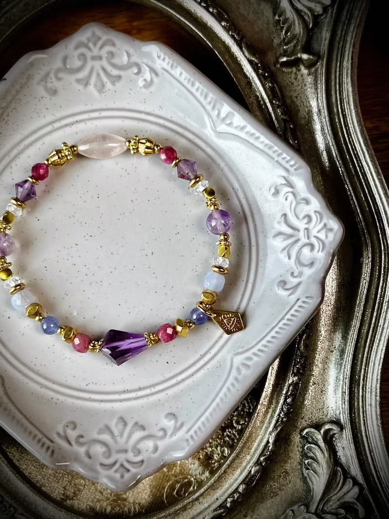 -薇薇安小姐-天然水晶手鏈/黃銅手鍊