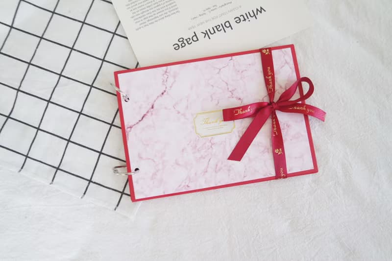 現貨 / A5 質感大理石紅色系手工書 - 活頁式回憶相本 手工相本