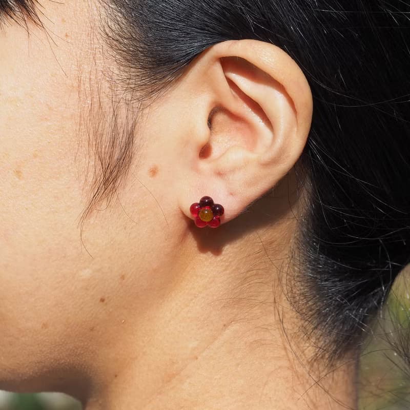 花咲くガラス(はなはな【ピンク】)チタンピアス/イヤリング【金具選べます】【受注制作】